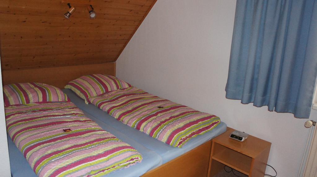 Ferienwohnungen Bütow Wißmar Habitación foto