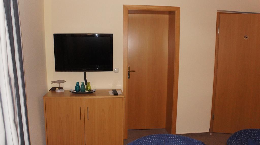 Ferienwohnungen Bütow Wißmar Habitación foto