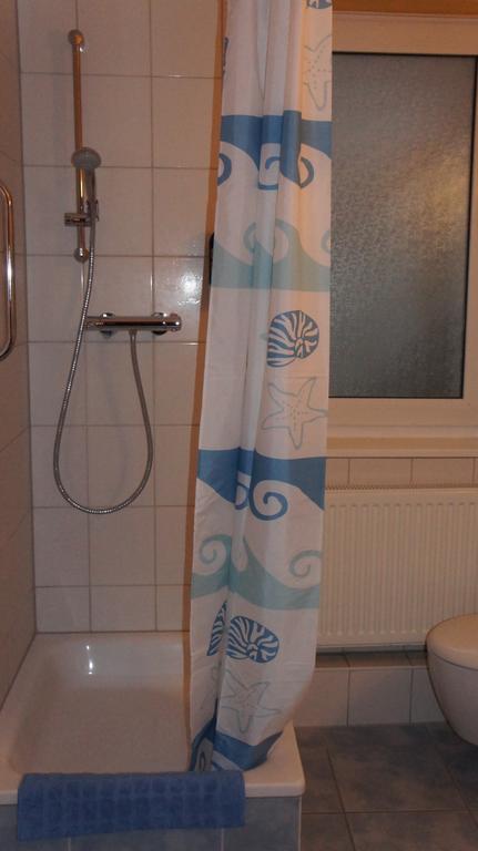 Ferienwohnungen Bütow Wißmar Habitación foto
